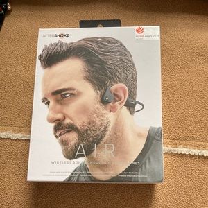 NWT Aftershokz AIR wireless headphones